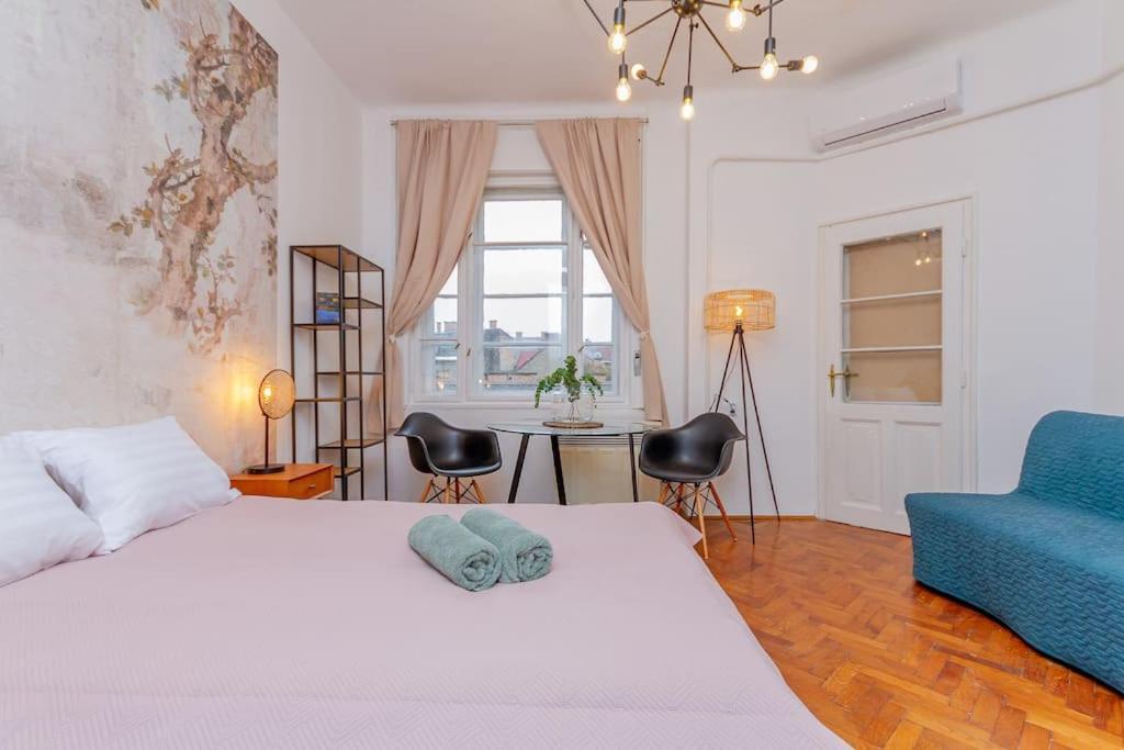 Bright-nest Downtown Terrace Nw Apartment Budapest