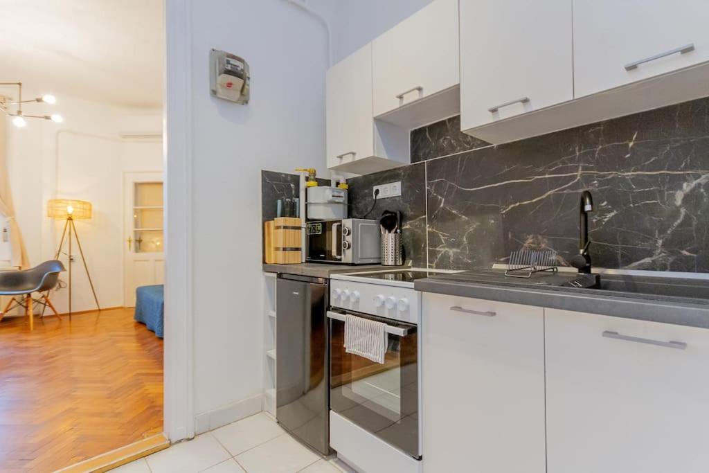 Apartment Bright-nest Downtown Terrace Nw *